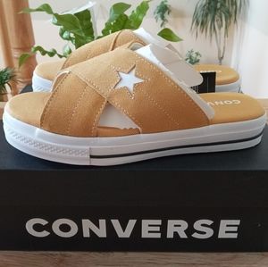 🔥Brand New Converse One Star Slip-on Sandals